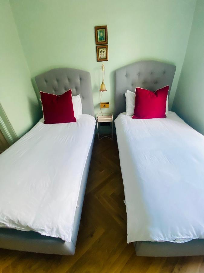Bed and Breakfast Ben A'An House Callander Esterno foto